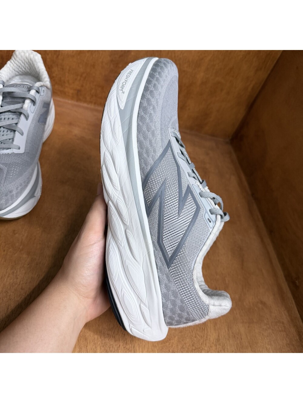 New Balance Fresh Foam X 1080v14 Shoes Mens 11.5 D Gray White Sneakers M108014G - Picture 11 of 15